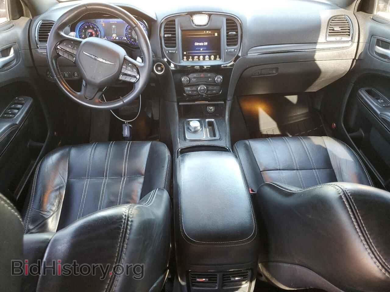 2016 CHRYSLER 300 - VIN: 2C3CCAGGXGH282929 - Фото 8