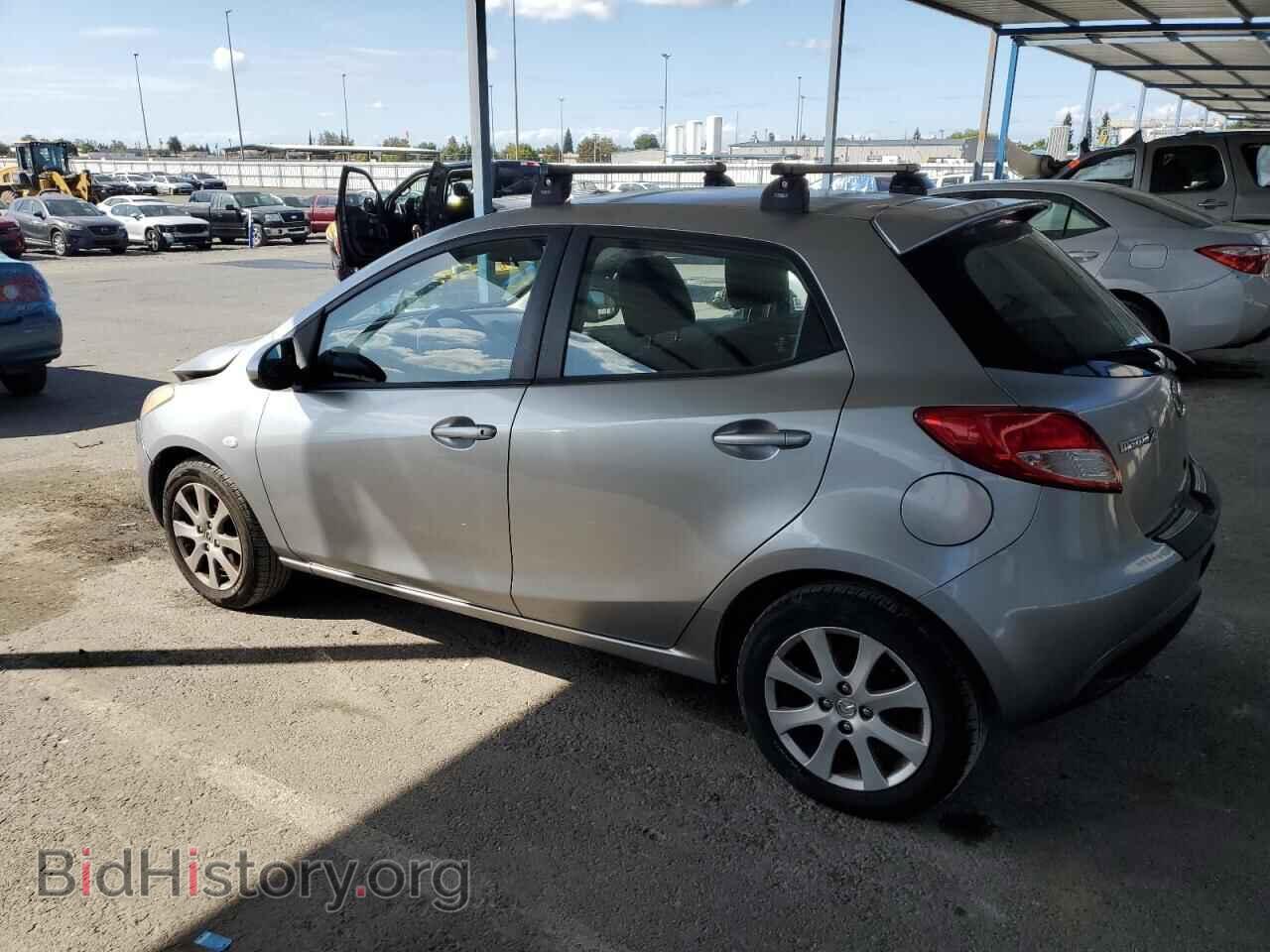 2011 MAZDA 2 - VIN: JM1DE1HZ9B0120636 - Photo 2