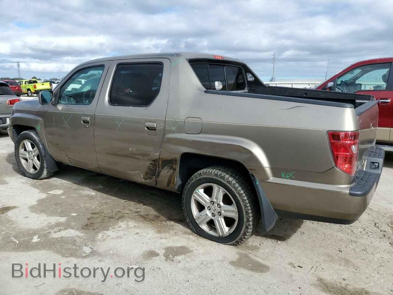 2011 HONDA RIDGELINE - VIN: 5FPYK1F50BB008715 - Фото 2
