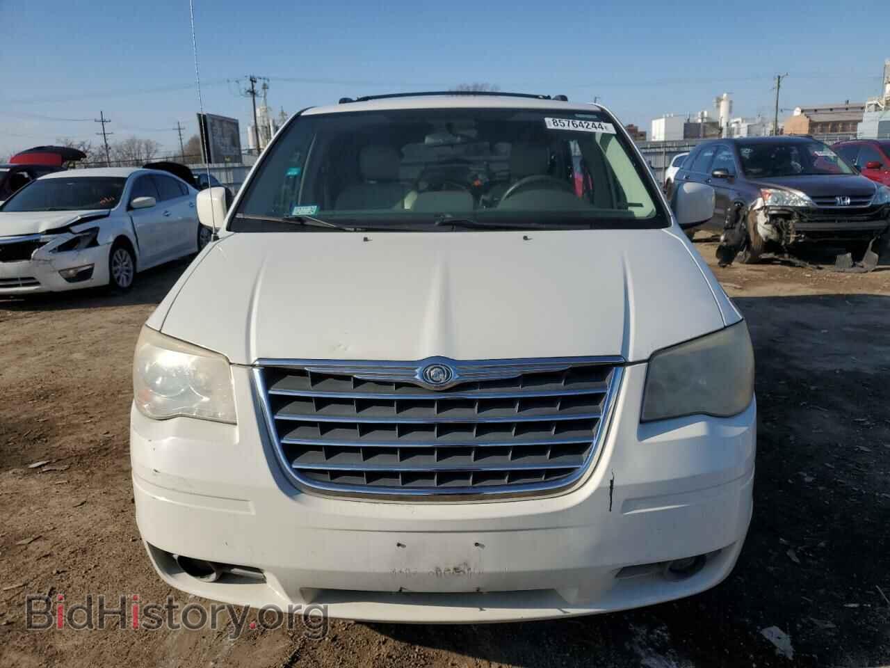 2009 CHRYSLER MINIVAN - VIN: 2A8HR54119R676123 - Фото 5