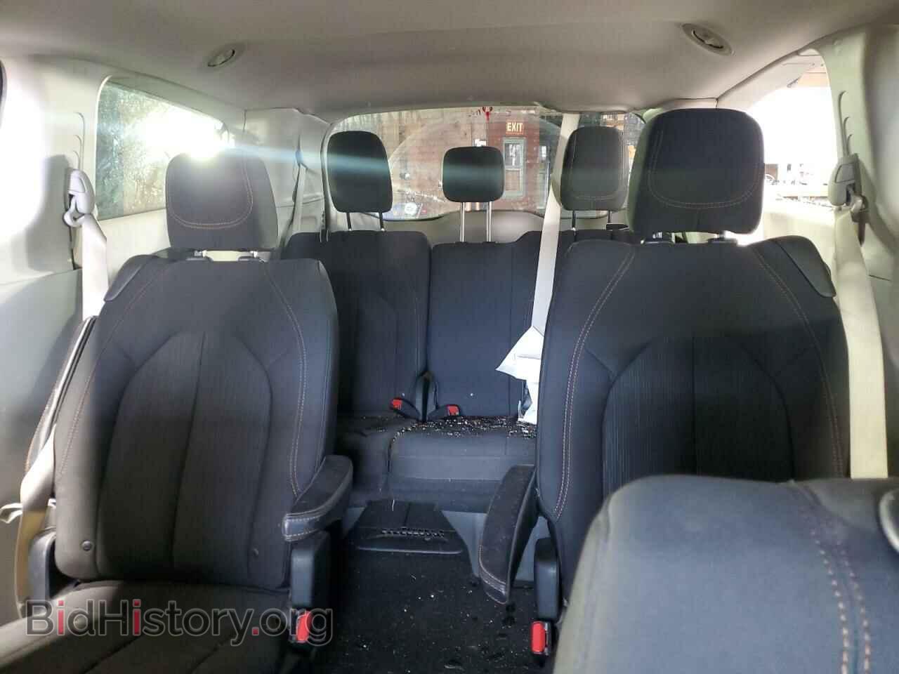 2018 CHRYSLER PACIFICA - VIN: 2C4RC1CG0JR314915 - Photo 10