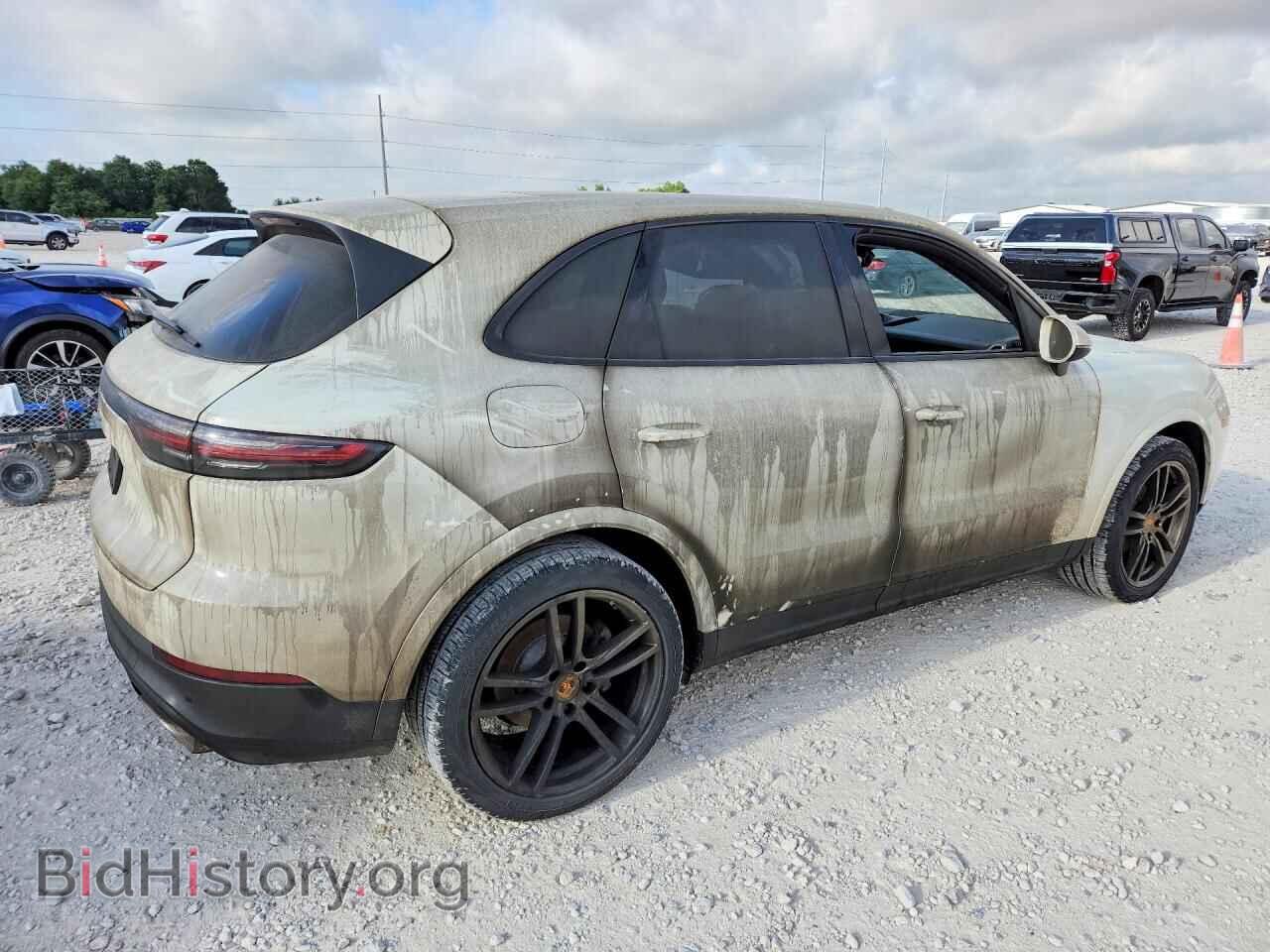 2019 PORSCHE CAYENNE - VIN: WP1AA2AY2KDA05230 - Photo 3