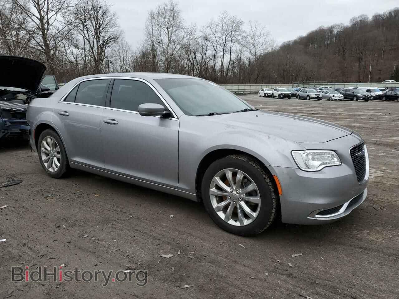2018 CHRYSLER 300 - VIN: 2C3CCARGXJH208379 - Фото 4
