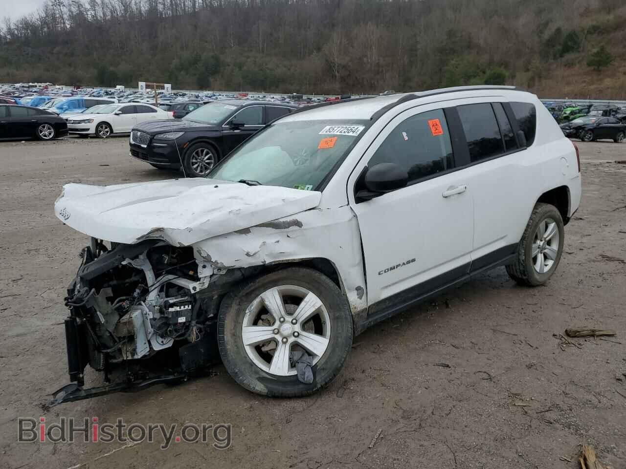 Photo 1C4NJDBB0GD534823 - JEEP COMPASS 2016