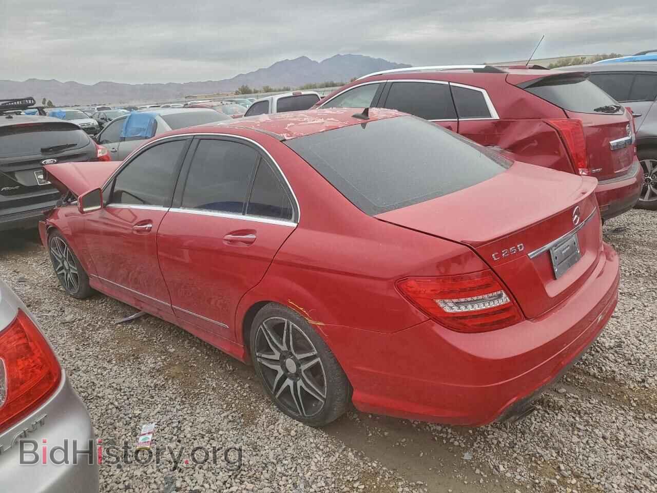 2013 MERCEDES-BENZ C-CLASS - VIN: WDDGF4HB8DA841967 - Фото 2