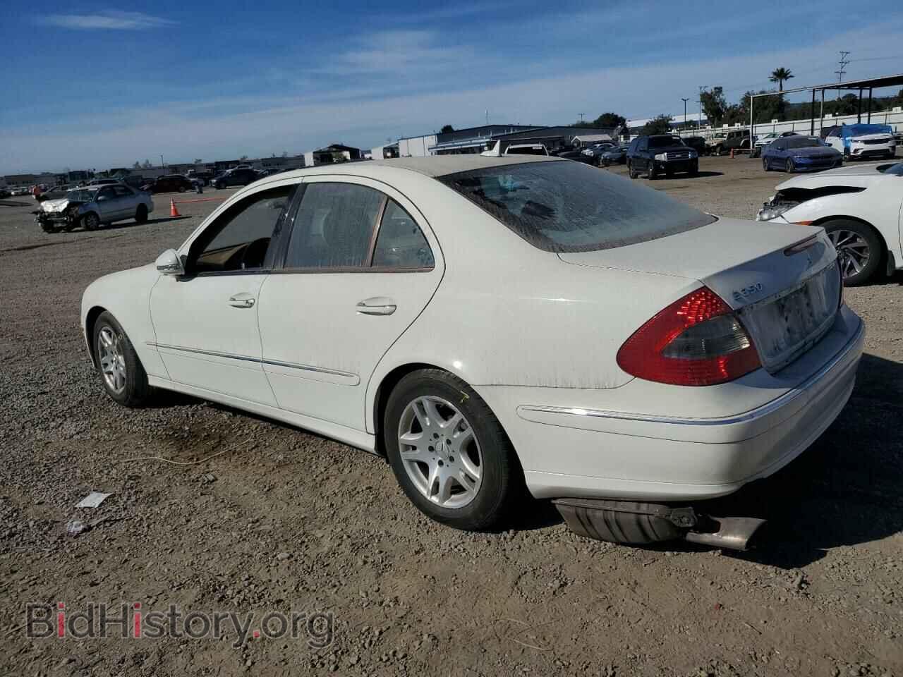 2007 MERCEDES-BENZ E-CLASS - VIN: WDBUF56X37B022802 - Фото 2