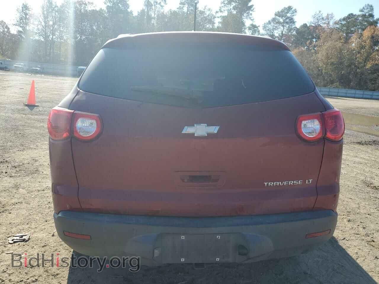 2011 CHEVROLET TRAVERSE - VIN: 1GNKRJED5BJ220559 - Фото 6
