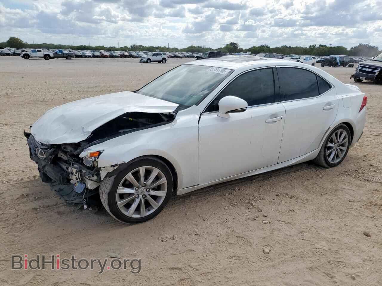 Фотография JTHBF1D22F5056573 - LEXUS IS 2015