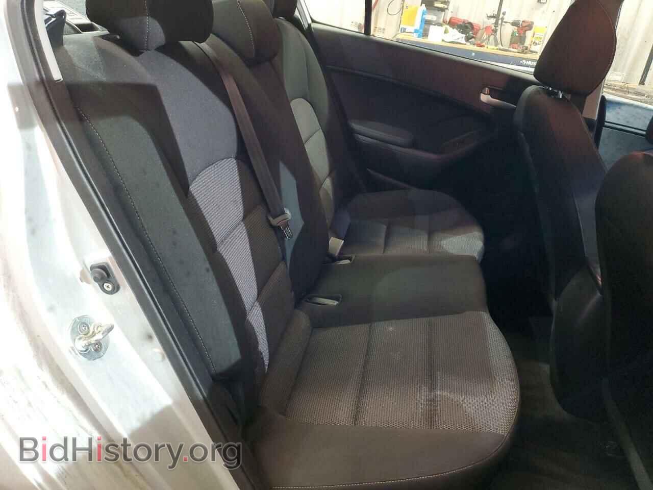 2017 KIA FORTE - VIN: 3KPFK4A79HE026378 - Фото 10