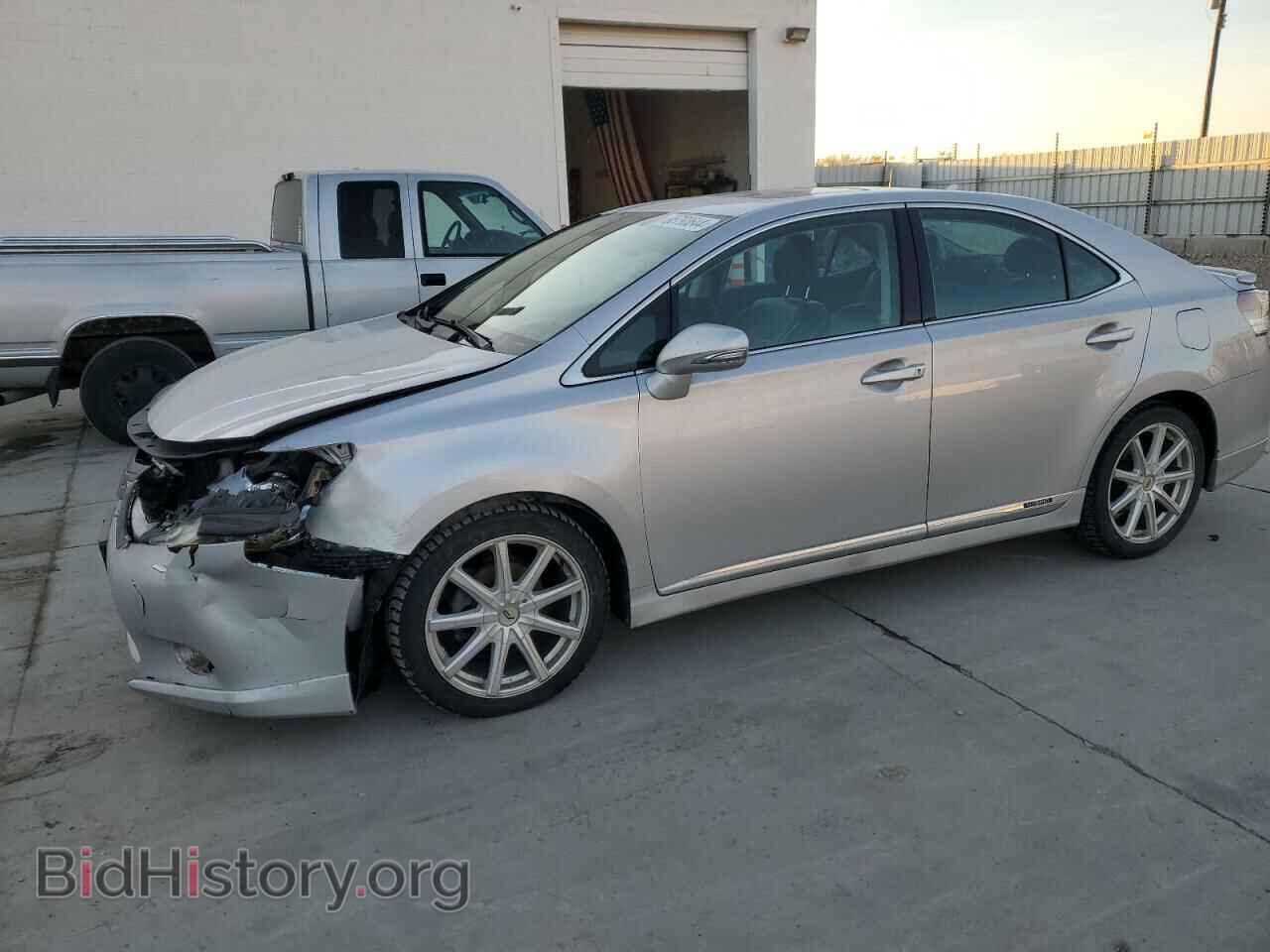 Фотография JTHBB1BA7A2009619 - LEXUS HS 2010