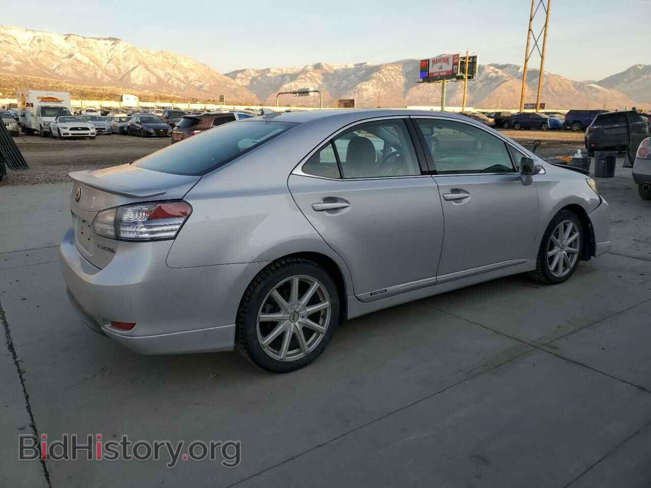 2010 LEXUS HS - VIN: JTHBB1BA7A2009619 - Photo 3