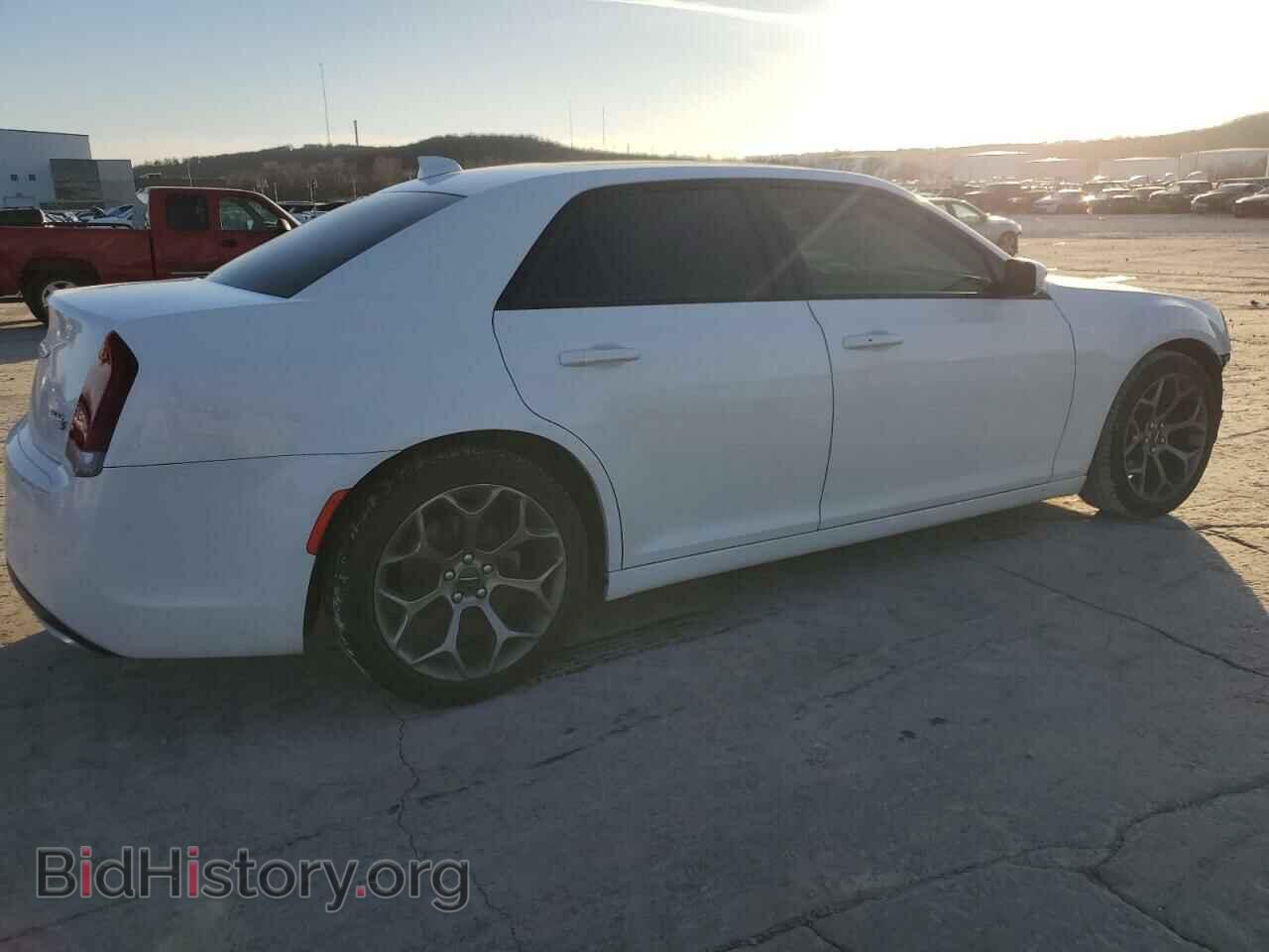 2015 CHRYSLER 300 - VIN: 2C3CCABG4FH848914 - Фото 3