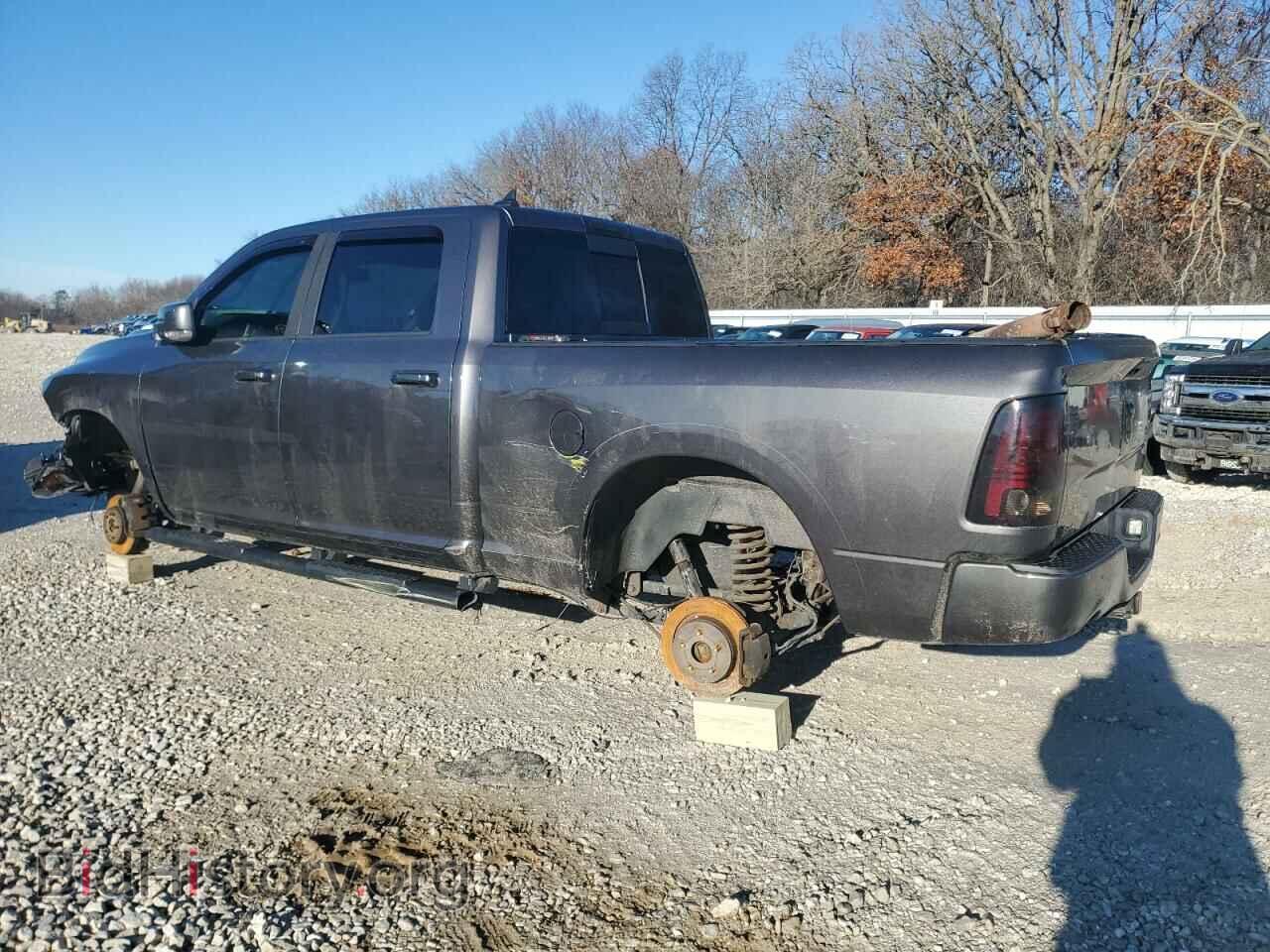 2015 RAM 1500 - VIN: 1C6RR7UT1FS719983 - Фото 2