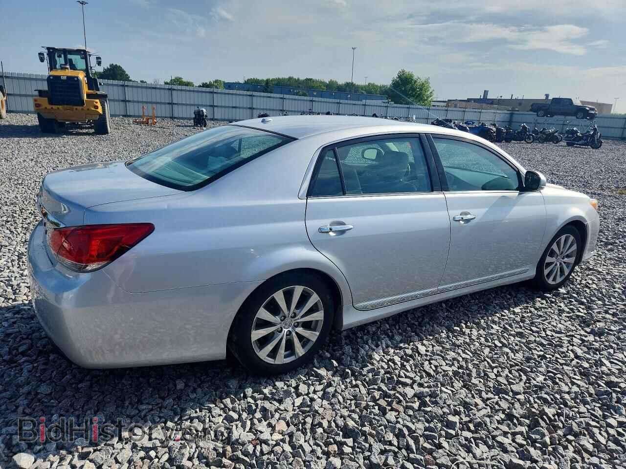 2011 TOYOTA AVALON - VIN: 4T1BK3DB2BU433939 - Фото 3