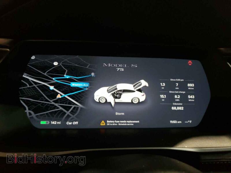 2016 Tesla MODEL S (VIN 5YJSA1E15GF170475) — фото 9 из 12
