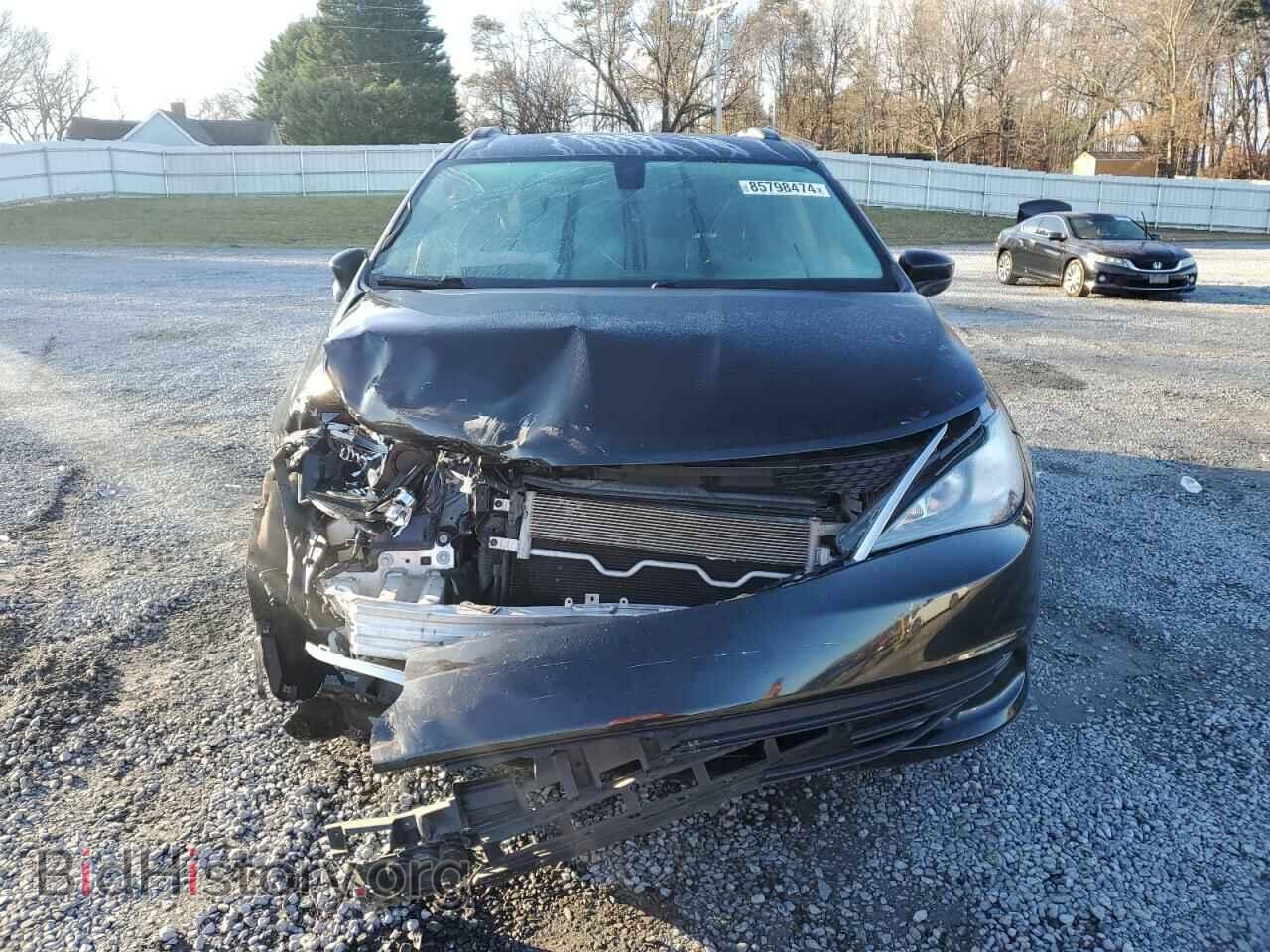 2020 CHRYSLER All Models - VIN: 2C4RC1DGXLR262288 - Photo 5