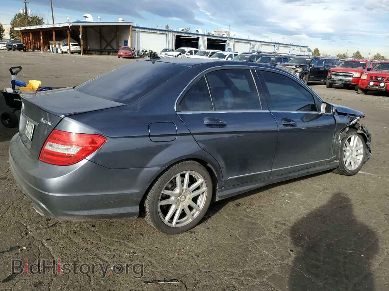 2013 MERCEDES-BENZ C-CLASS - VIN: WDDGF8AB9DA839985 - Фото 3