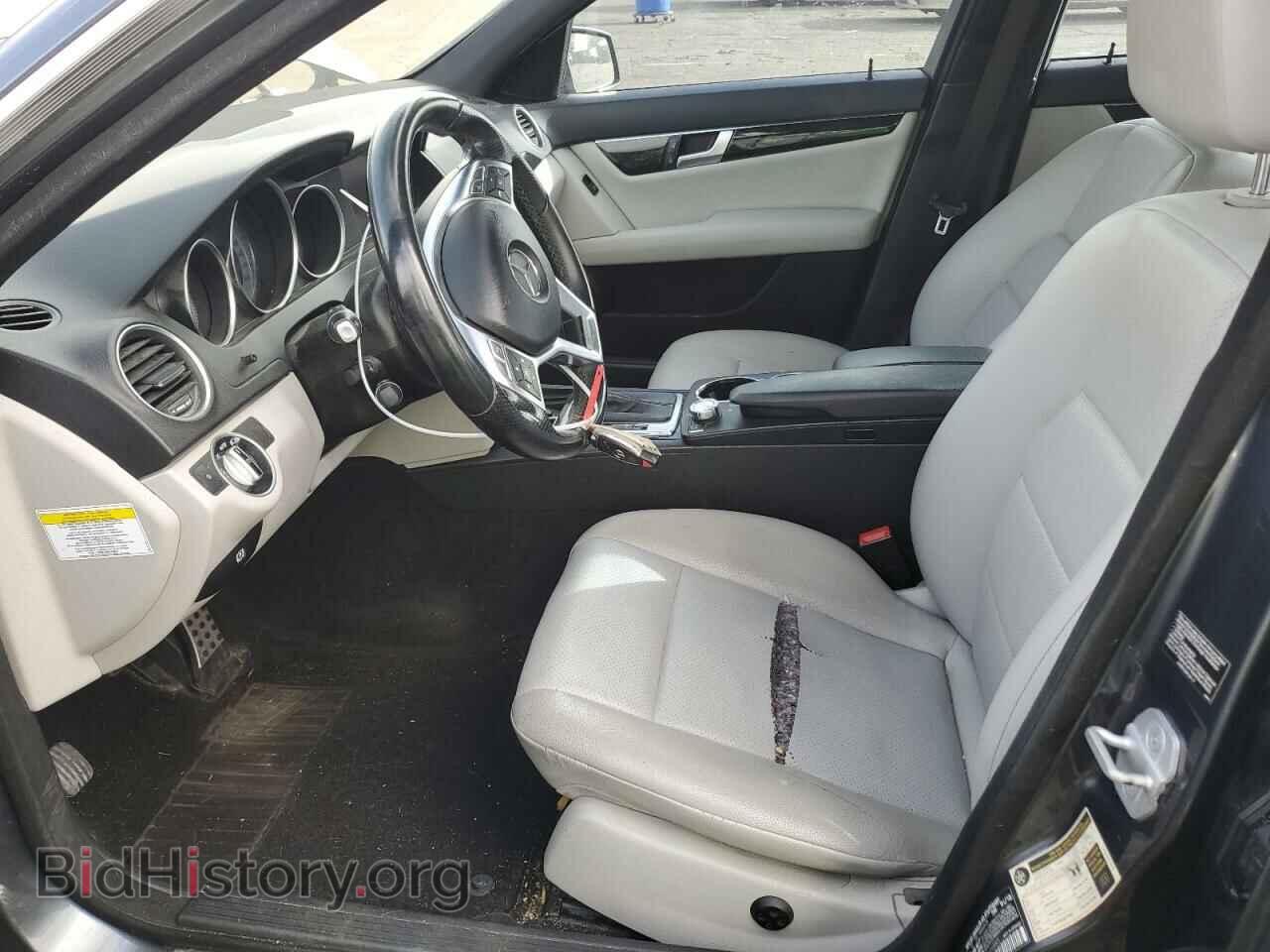 2013 MERCEDES-BENZ C-CLASS - VIN: WDDGF8AB9DA839985 - Фото 7