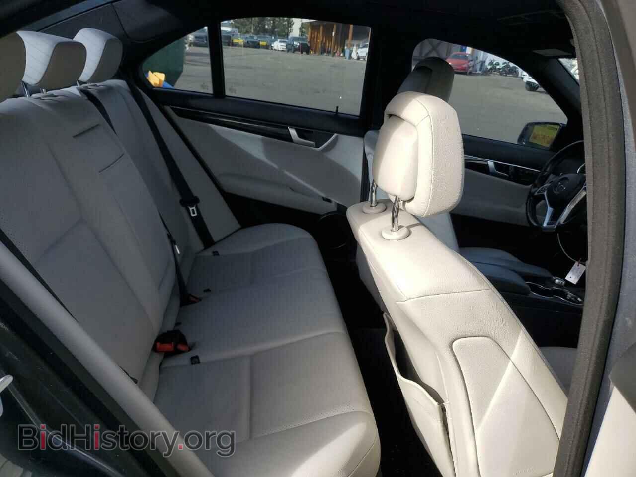 2013 MERCEDES-BENZ C-CLASS - VIN: WDDGF8AB9DA839985 - Фото 10