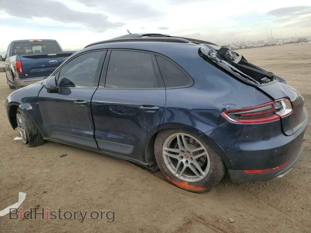 2017 PORSCHE MACAN - VIN: WP1AA2A56HLB82822 - Photo 2
