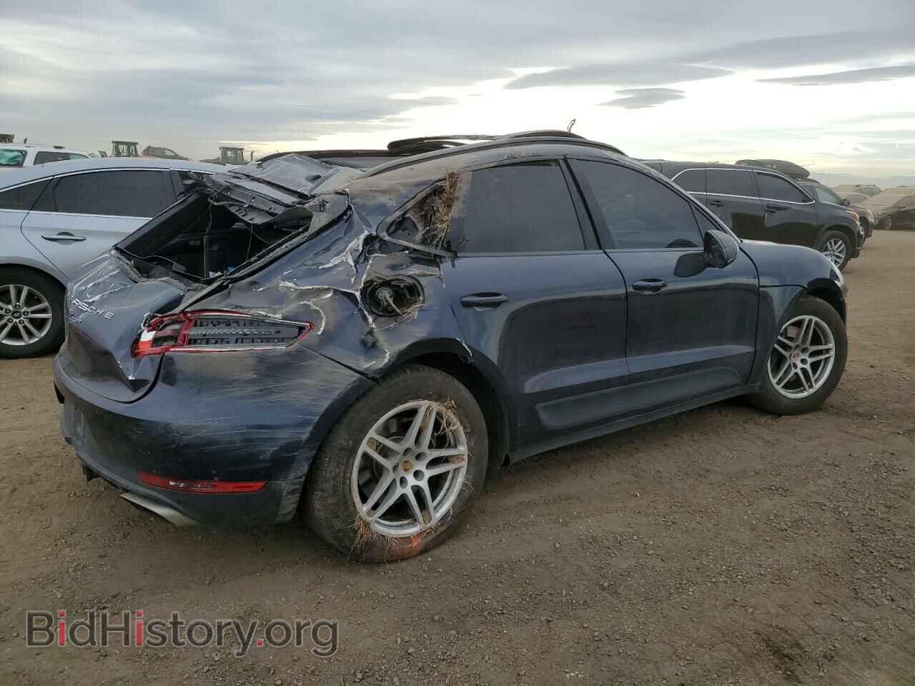 2017 PORSCHE MACAN - VIN: WP1AA2A56HLB82822 - Photo 3