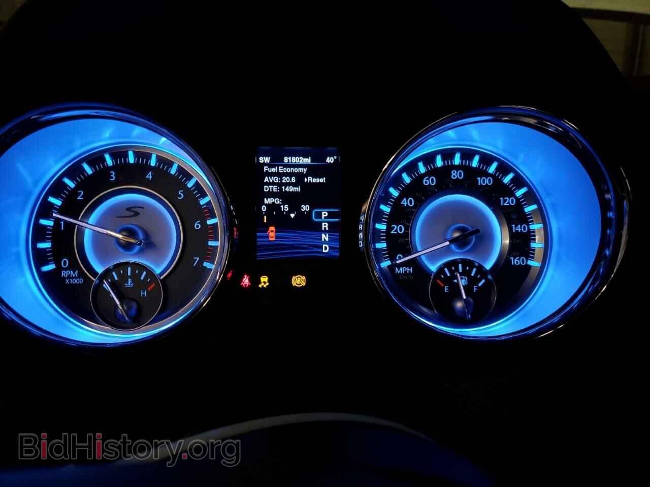 2013 CHRYSLER 300 - VIN: 2C3CCABT5DH685491 - Фото 9