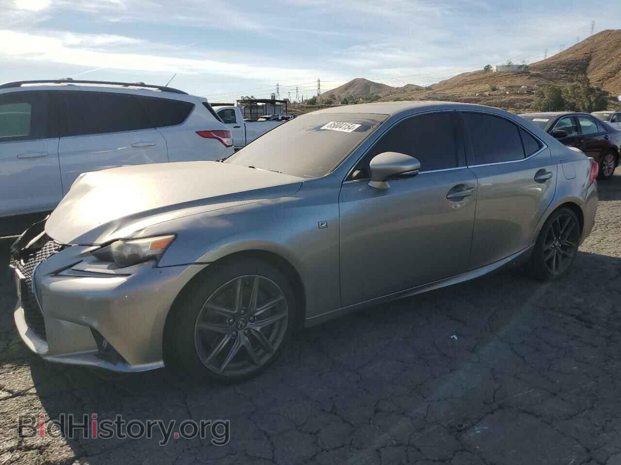 Photo JTHBA1D22G5036890 - LEXUS IS 2016