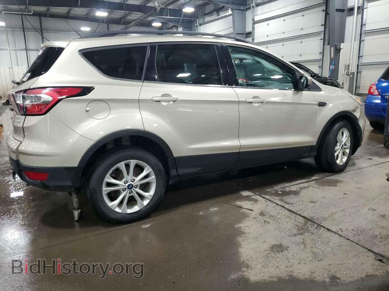 2017 FORD ESCAPE - VIN: 1FMCU0GD2HUC64153 - Фото 3