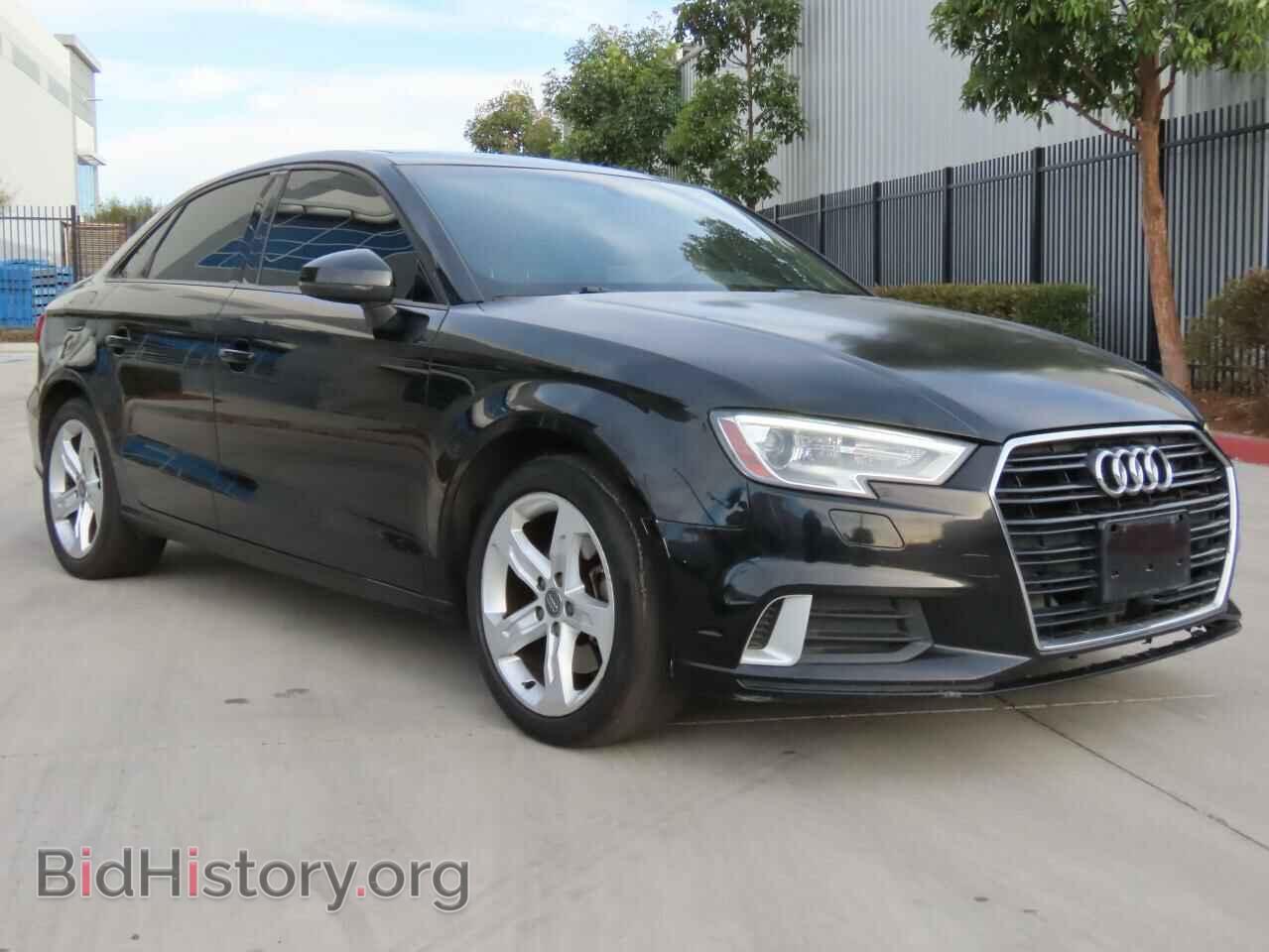 Photo WAUAUGFF6H1044889 - AUDI A3 2017