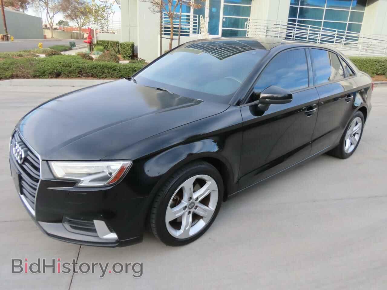2017 AUDI A3 - VIN: WAUAUGFF6H1044889 - Фото 2