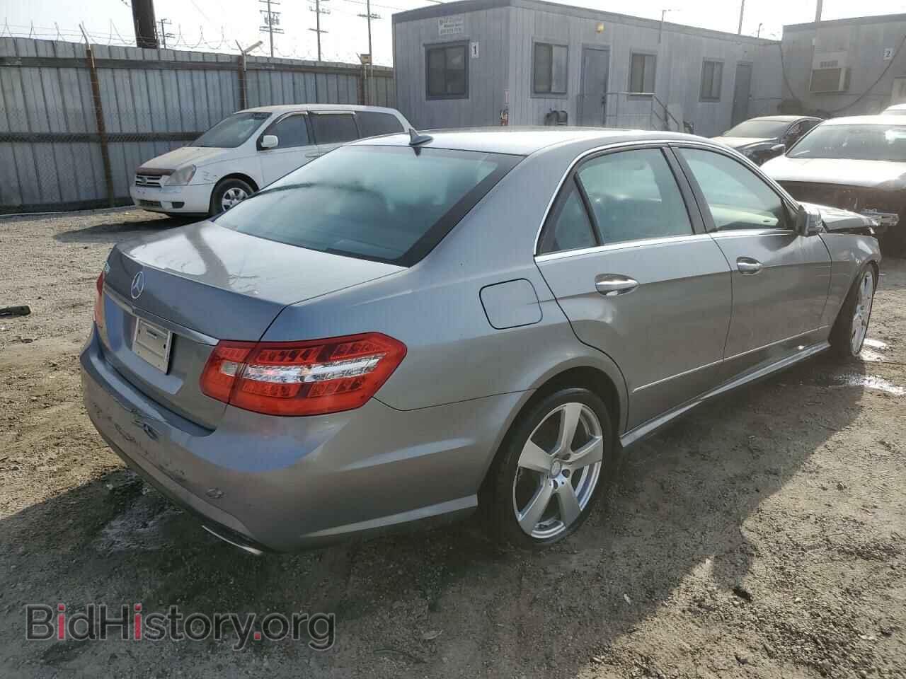 2010 MERCEDES-BENZ E-CLASS - VIN: WDDHF5GB2AA234003 - Фото 3