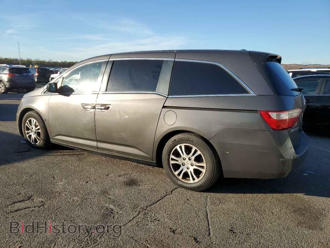 2011 HONDA All Models - VIN: 5FNRL5H60BB092574 - Фото 2