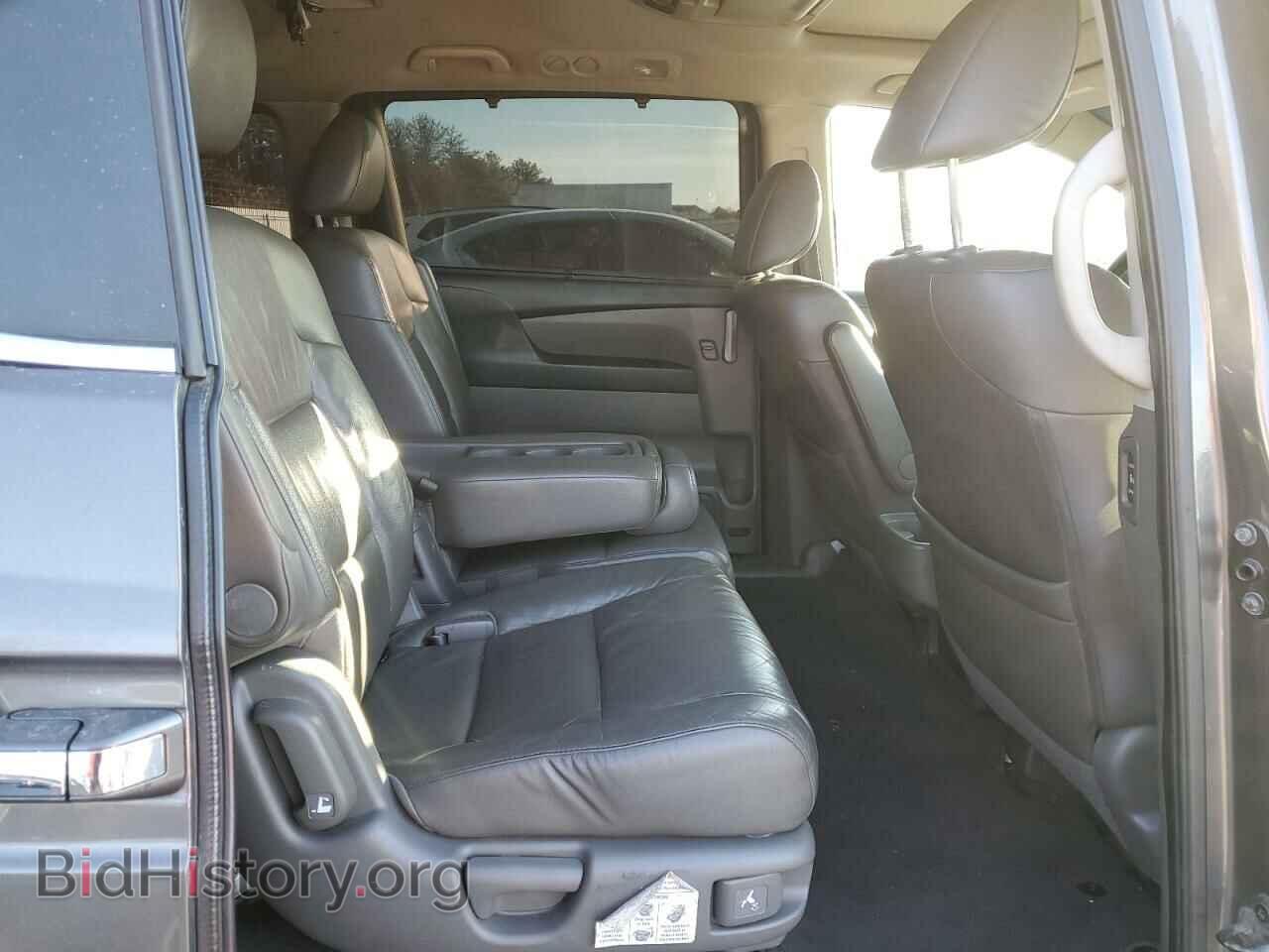 2011 HONDA All Models - VIN: 5FNRL5H60BB092574 - Фото 11