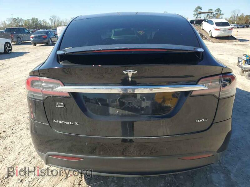 2017 Tesla MODEL X (VIN 5YJXCBE20HF043794) — photo 6 of 14