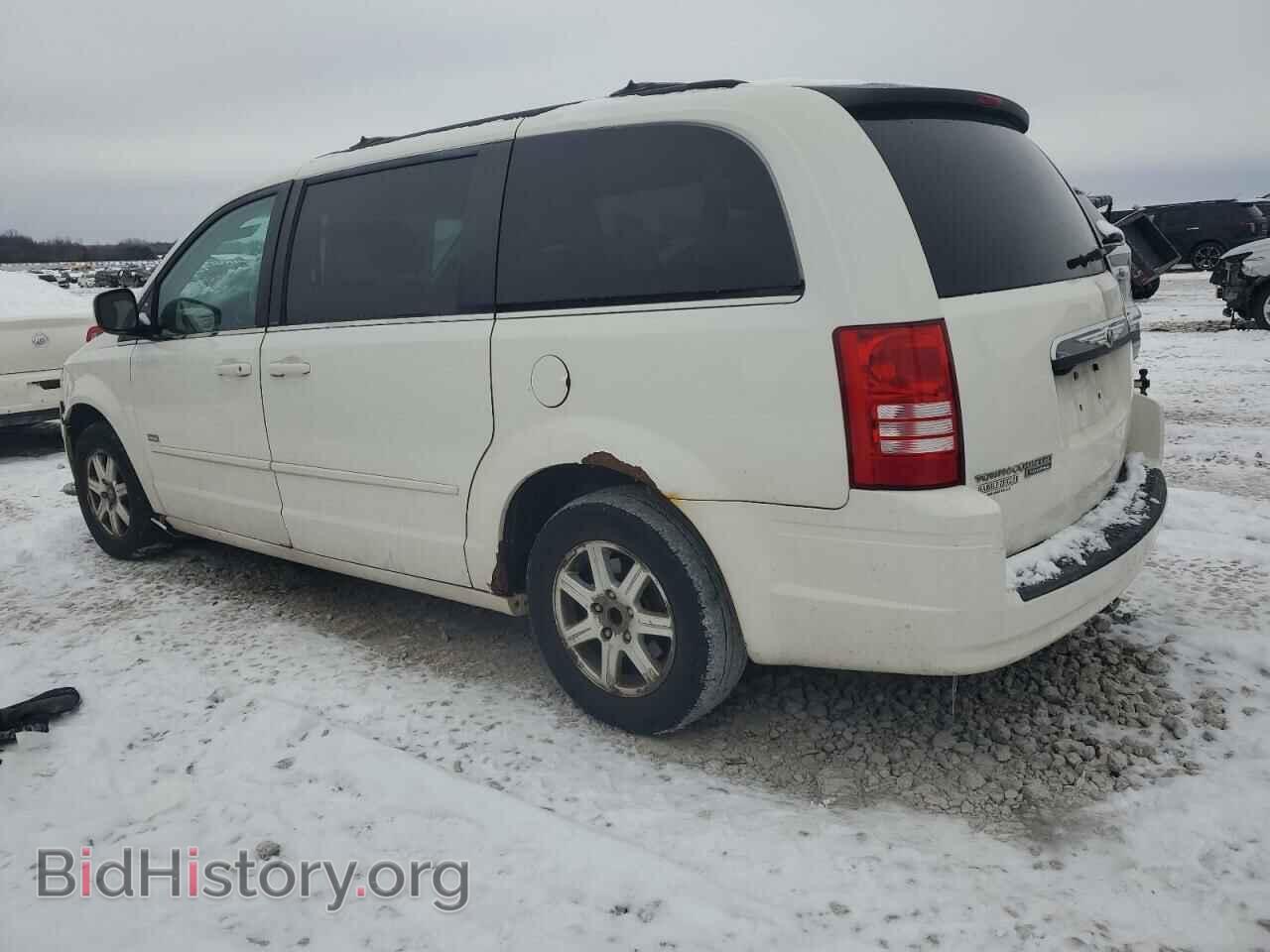 2008 CHRYSLER MINIVAN - VIN: 2A8HR54P98R719108 - Фото 2