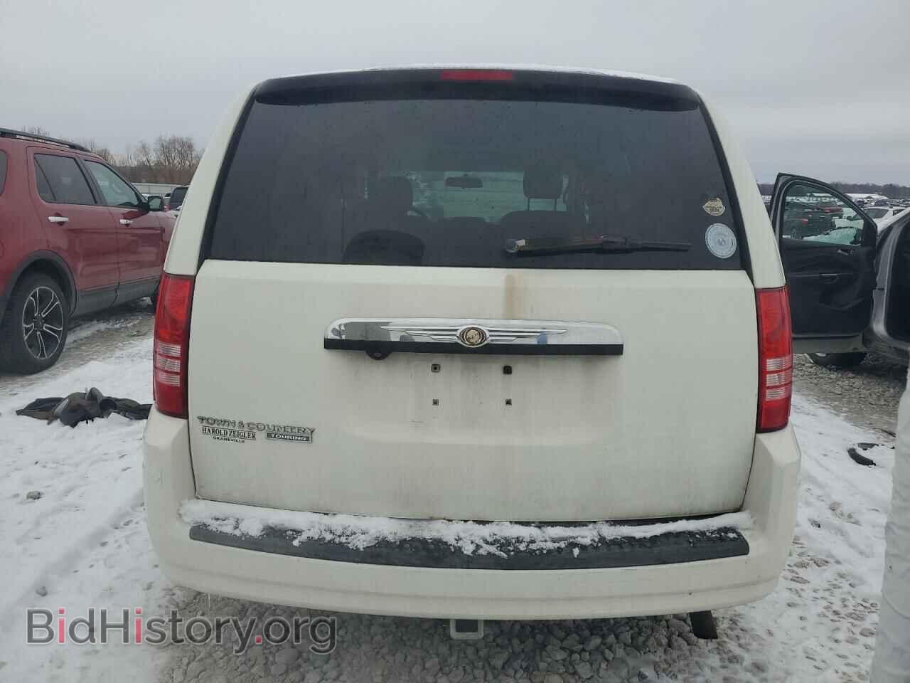 2008 CHRYSLER MINIVAN - VIN: 2A8HR54P98R719108 - Фото 6