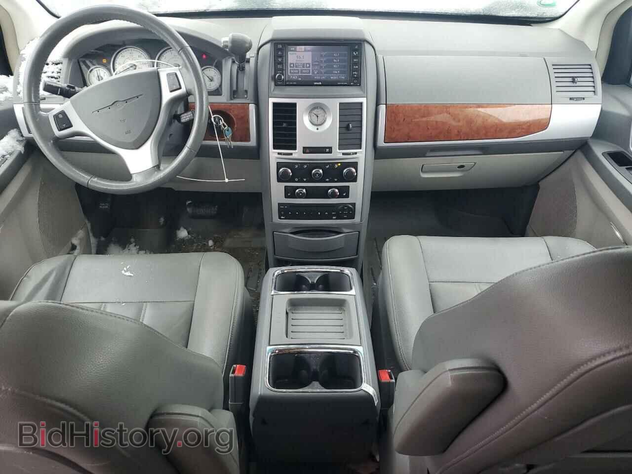 2008 CHRYSLER MINIVAN - VIN: 2A8HR54P98R719108 - Фото 8
