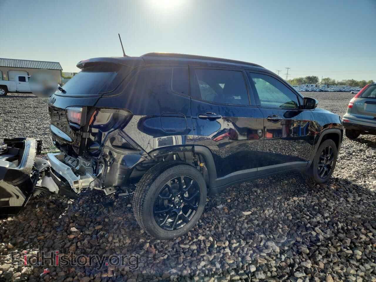 2025 JEEP COMPASS - VIN: 3C4NJDBN2ST569201 - Фото 3
