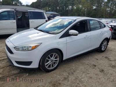 2015 Ford FOCUS SE, white — VIN 1FADP3F21FL243515, Copart