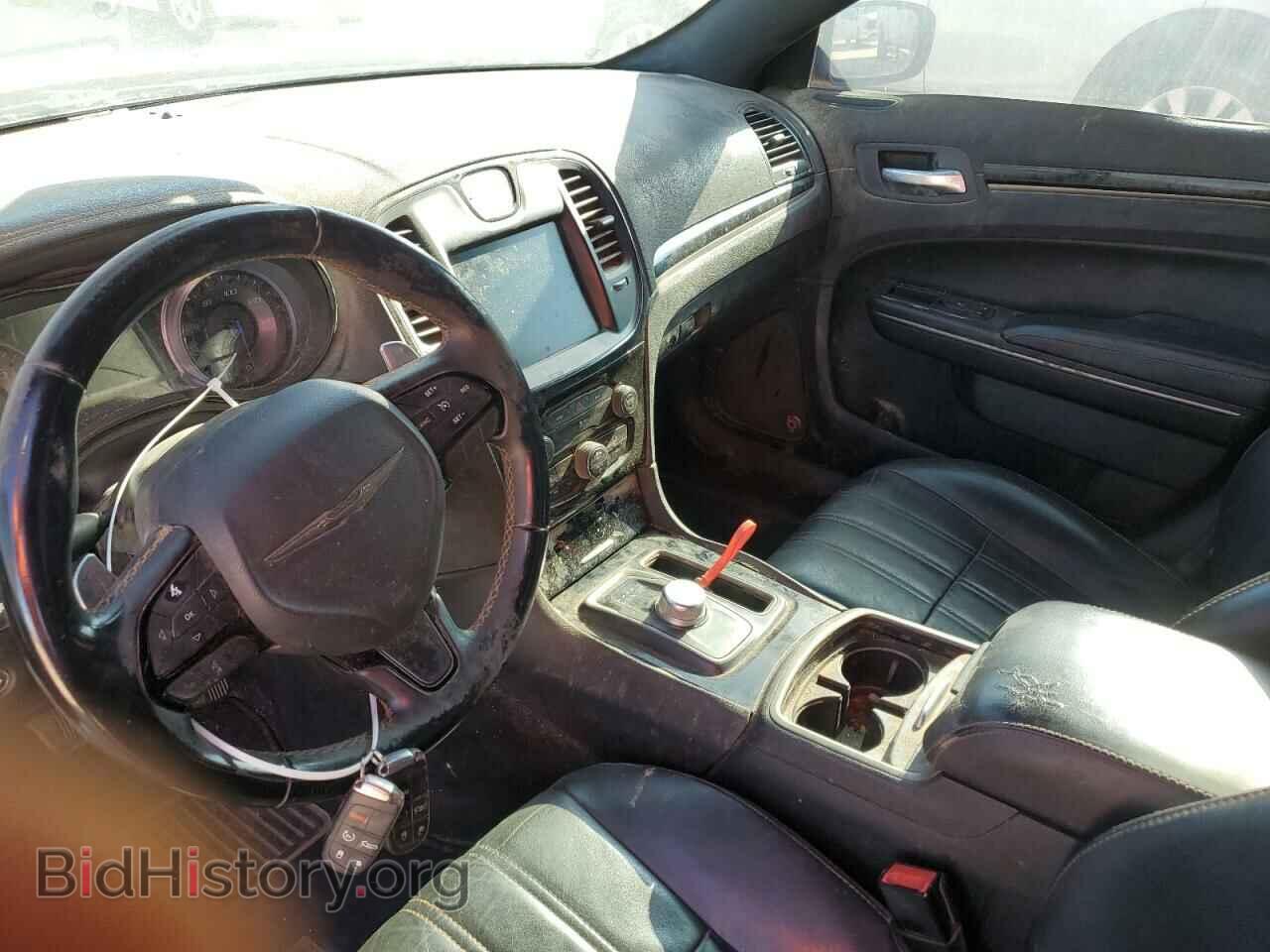 2016 CHRYSLER 300 - VIN: 2C3CCABG4GH320792 - Фото 8