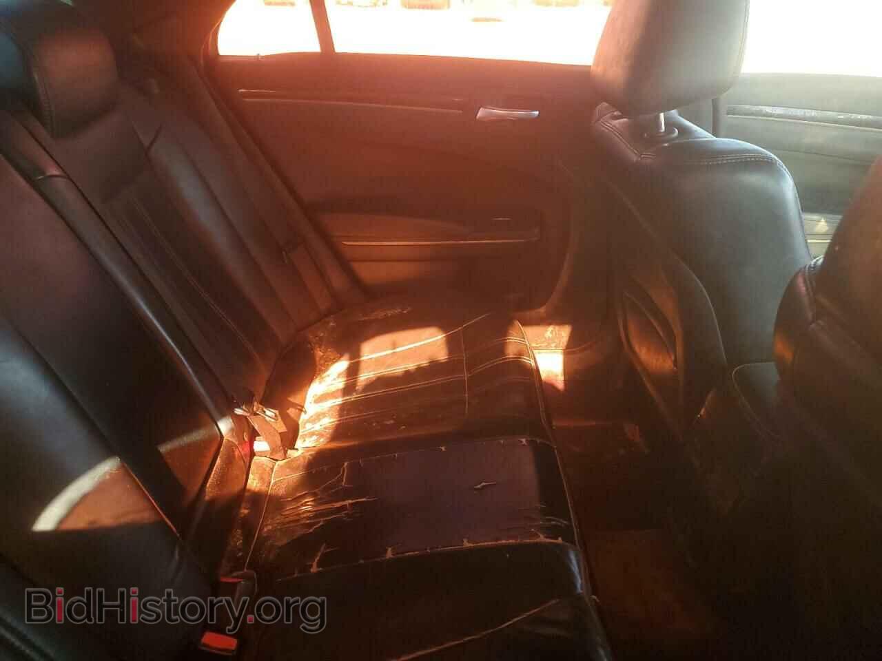 2016 CHRYSLER 300 - VIN: 2C3CCABG4GH320792 - Фото 10