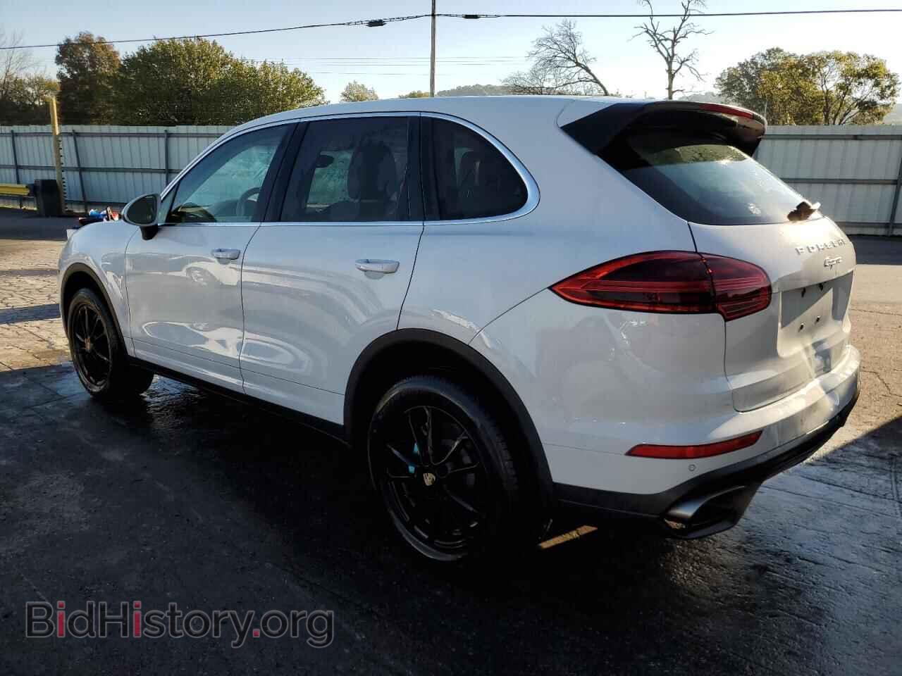 2016 PORSCHE CAYENNE - VIN: WP1AA2A25GKA11179 - Фото 2