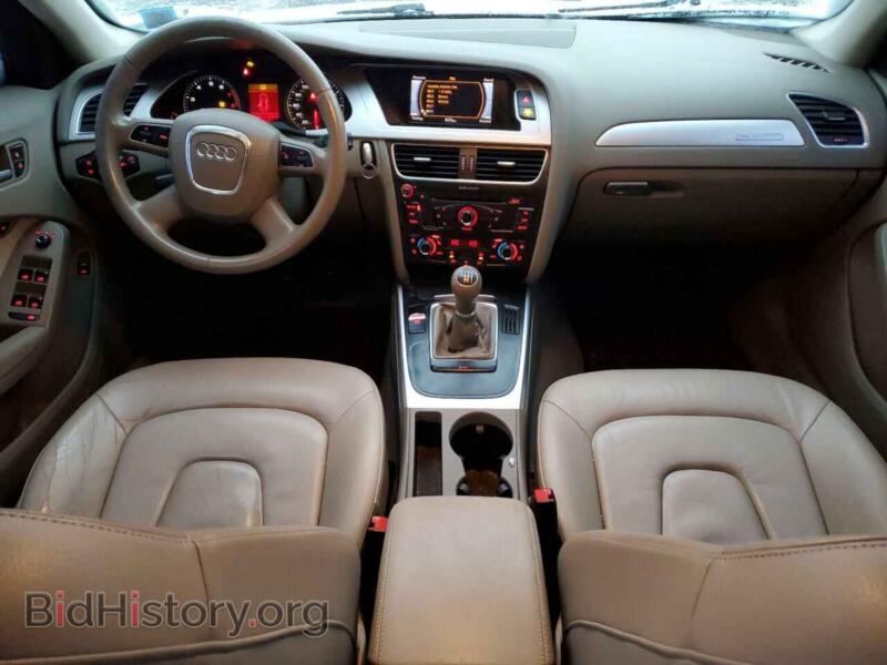 2012 Audi A4 (VIN WAUHFAFL6CN000985) — фото 8 из 12