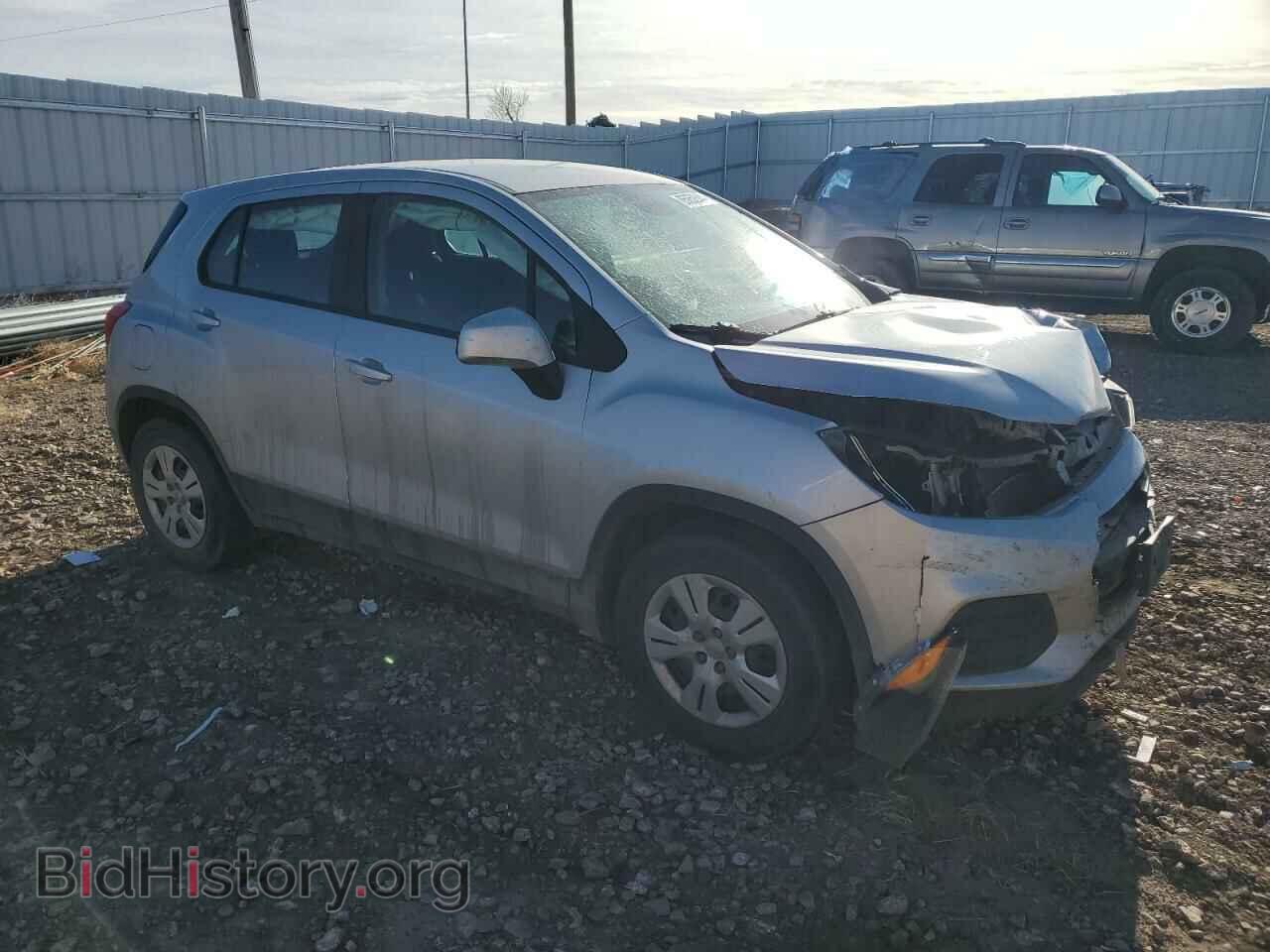 2017 CHEVROLET TRAX - VIN: 3GNCJKSB8HL259183 - Фото 4