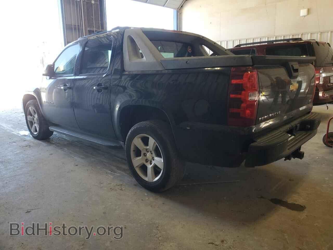 2011 CHEVROLET AVALANCHE - VIN: 3GNMCEE0XBG287724 - Фото 2