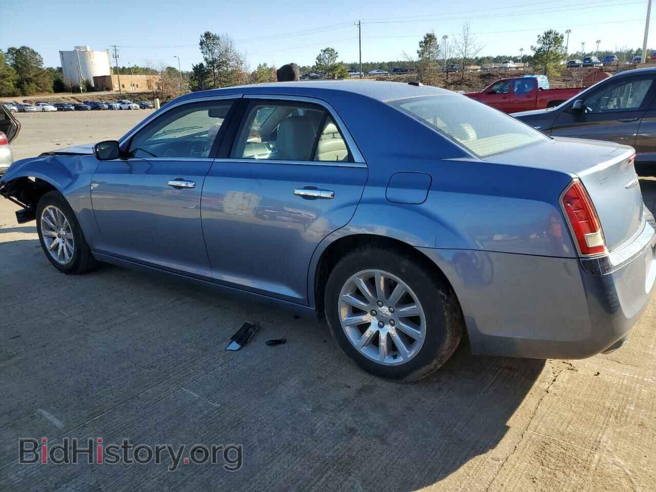 2011 CHRYSLER 300 - VIN: 2C3CA5CG7BH547530 - Фото 2