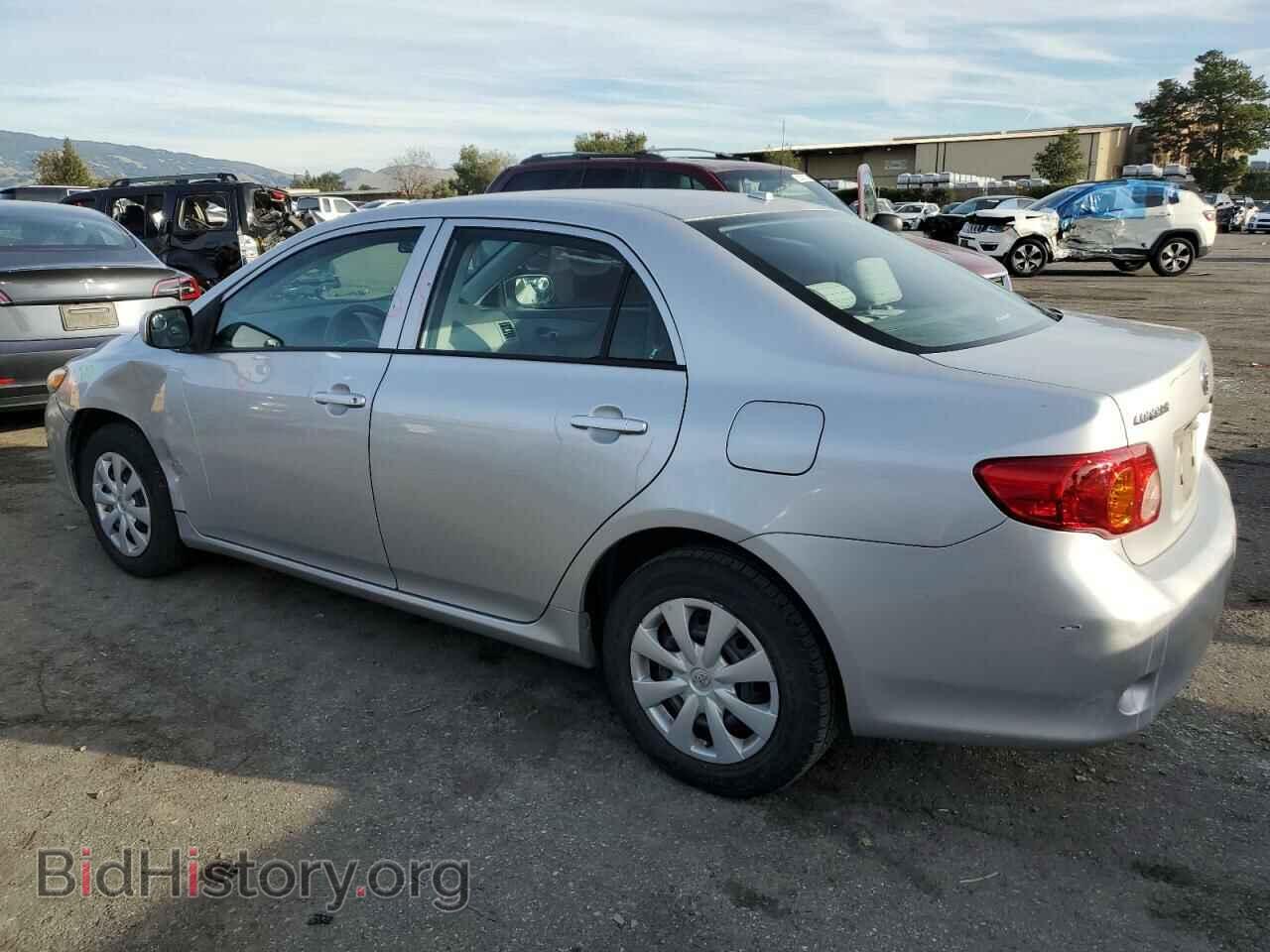 2010 TOYOTA COROLLA - VIN: 2T1BU4EE7AC408642 - Фото 2