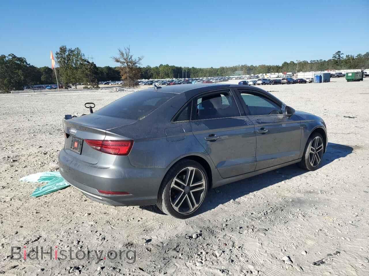 2018 AUDI A3 - VIN: WAUAUGFF6J1040816 - Фото 3