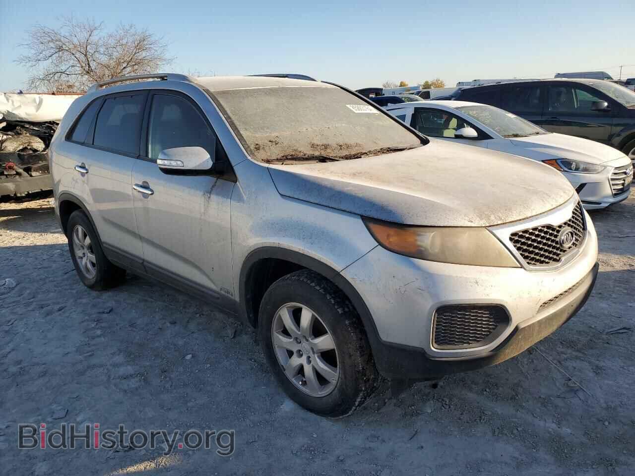 2011 KIA SORENTO - VIN: 5XYKTDA24BG167921 - Фото 4