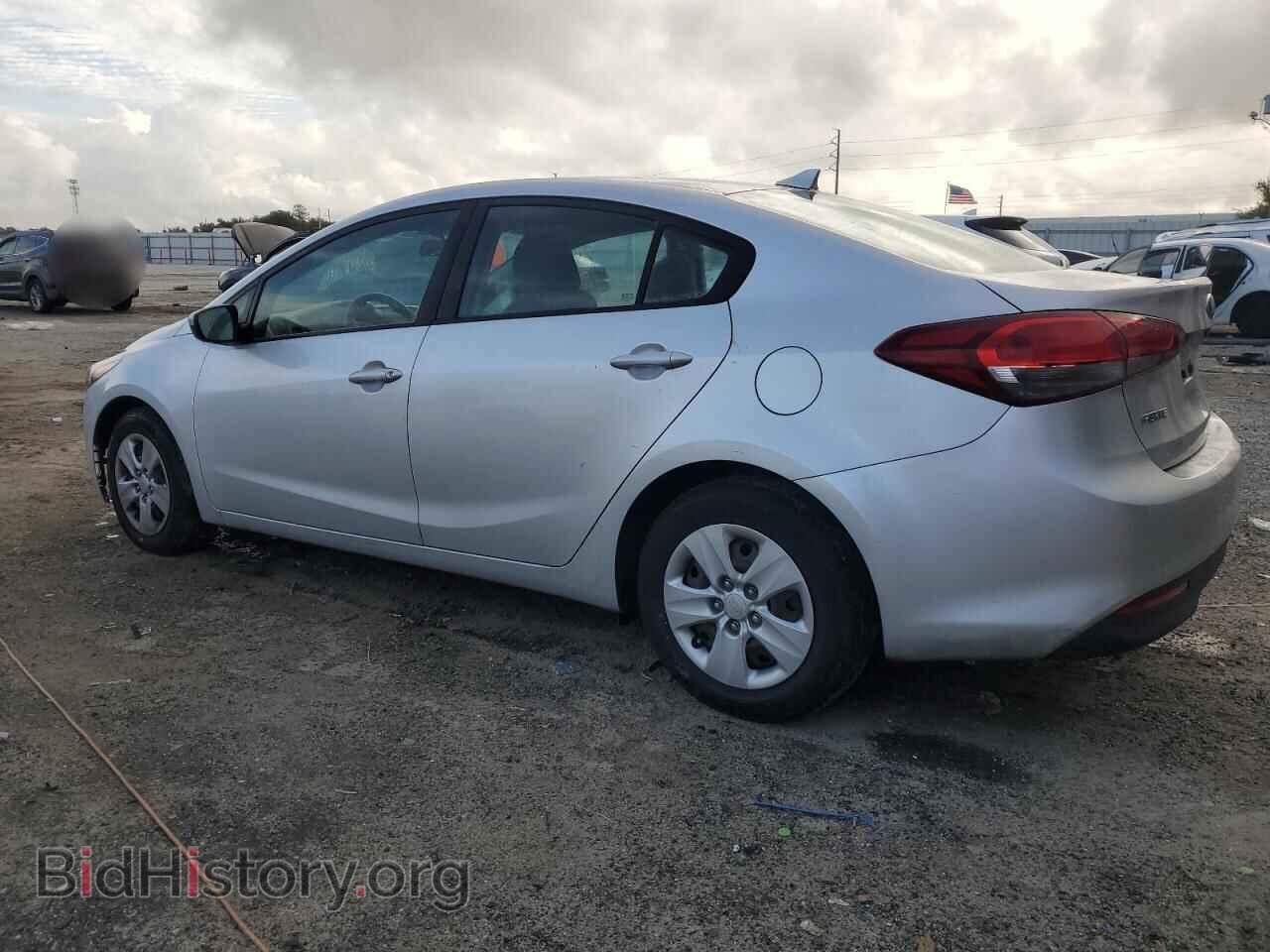 2017 KIA FORTE - VIN: 3KPFK4A73HE117873 - Фото 2